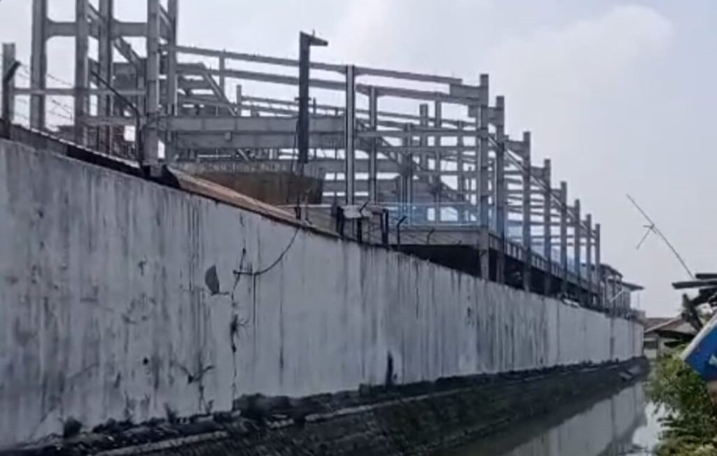 sempadan sungai
