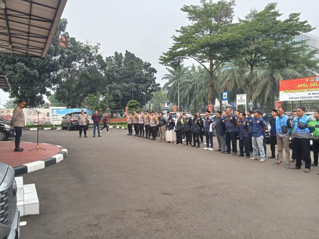 Polsek Serpong melibatkan berbagai elemen masyarakat dalam Apel Sabuk Kamtibmas untuk memperkuat keamanan lingkungan. (Foto : Wly, NewsTujuh.id)