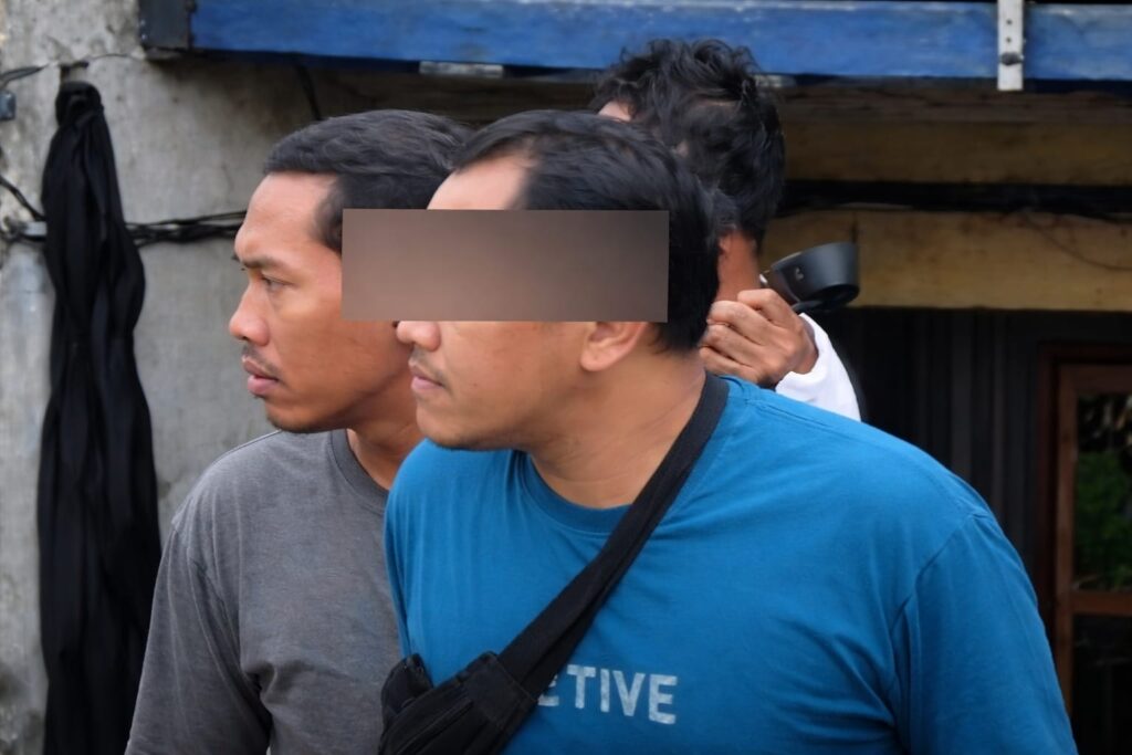 KS alias Jolowos (40), dukun yang jual istri pasien dengan dalih ritual penyembuhan (Foto: Naw, newstujuh.id)