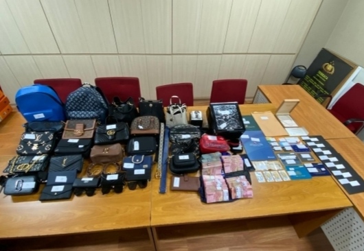 Bareskrim Polri menyita aset miliaran rupiah dalam mengungkapkan kasus judi online terintegrasi TPPU. (Eoto : Wly, NewsTujuh.id)