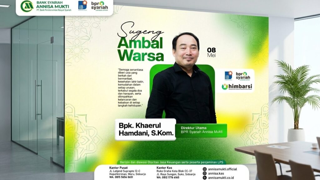 Direktur Utama BPR Syariah Annisa Mukti, Khaerul Hamdani, mendapat ucapan ulang dari tahun keluarga besar perusahaan atas dedikasi dan kepemimpinannya. (NewsTujuh.id)