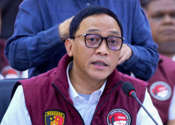 Kiai Said Aqil Siroj menilai langkah Dittipidnarkoba Bareskrim Polri dalam mengusut dugaan keterlibatan oknum polisi di kasus narkoba menjadi alarm penting bersih-bersih internal aparat. (NewsTujuh.id)