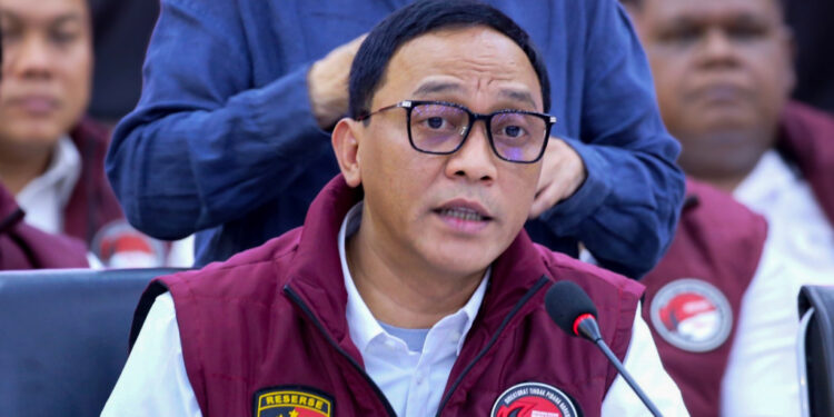 Kiai Said Aqil Siroj menilai langkah Dittipidnarkoba Bareskrim Polri dalam mengusut dugaan keterlibatan oknum polisi di kasus narkoba menjadi alarm penting bersih-bersih internal aparat. (NewsTujuh.id)
