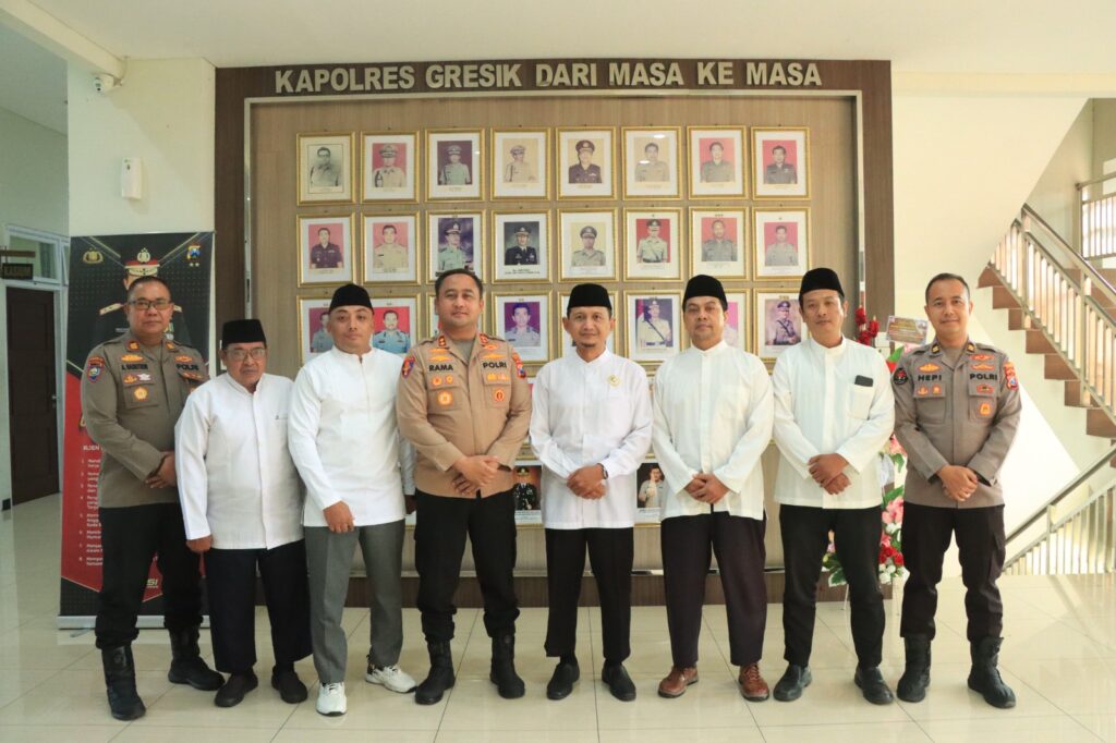 Kapolres Gresik AKBP Ramadhan Nasution menerima silaturahmi DPD LDII untuk memperkuat sinergi menjaga Kamtibmas dan kerukunan masyarakat. (NewsTujuh.id)